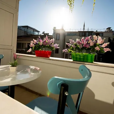 Paris Garden B&B