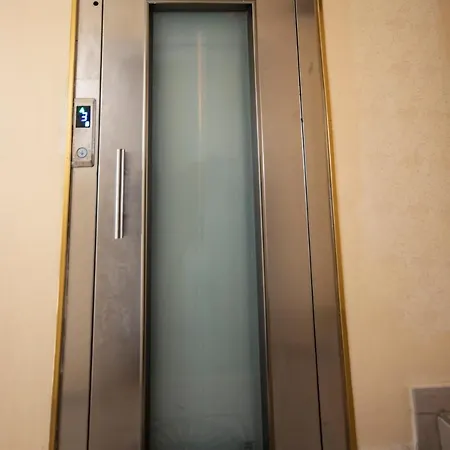 Hotel Paris Garden Istanbul