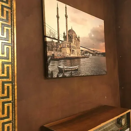 Hotel Paris Garden 3*